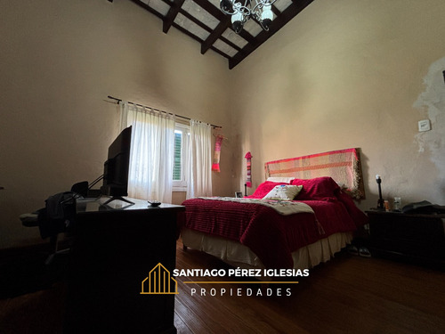 Casa Con Depto 2 Dormitorios Barrio Sarmiento Lujan