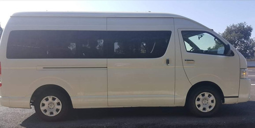 Imagen 2 de 10 de Renta De Camionetas 15, 12, 7 Pasajeros Con/sin Chofer Df