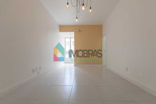 Imagem 3 de 15 de Apartamento No Leme!! - Boap20513