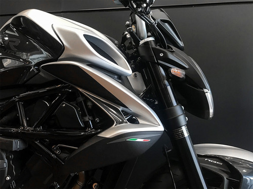 Imagen 7 de 13 de Mv Agusta Brutale 800 Rr Scs - 140cv - No Kawasaki, No Ktm