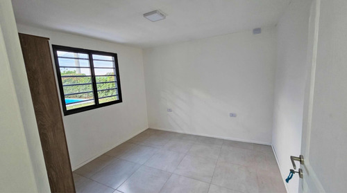 Dueño Directo - Casa En Alquiler Permanente - 3 Amb Parque Leloir - Parque - Piscina - Parrilla