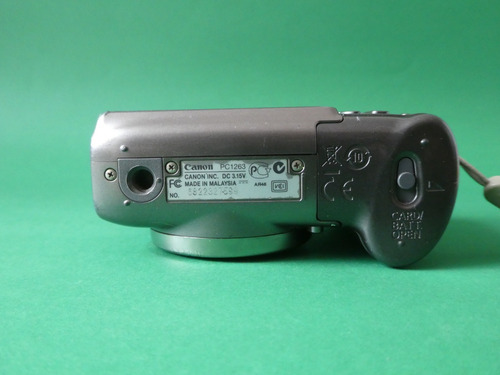 Camara Compacta Canon Power Shot A590 Is , 8.0 Mp . 4 X Zoom (Usado)