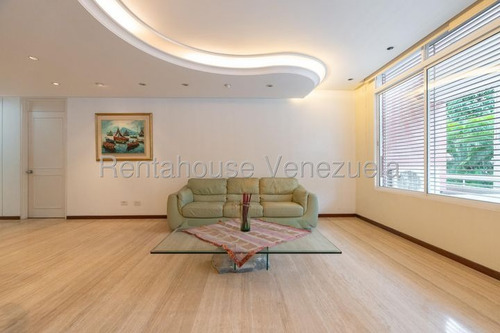 Valentina Salazar Mls #v25-21740 Tu Nuevo Hogar Te Espera En La Florida
