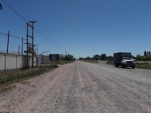 Imagen 19 de 19 de Galpones En Venta En Acceso Sur. Ruta 40. Mendoza