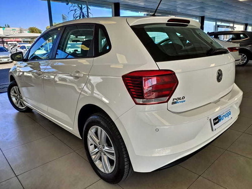 Volkswagen Polo 1.0 Mpi Total Flex Manual
