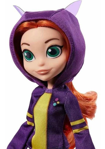 Imagem 4 de 7 de Boneca Dc Batgirl 2 Em 1 - Super Hero Girls - Mattel