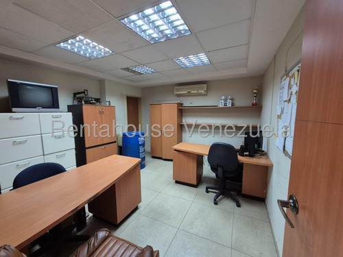 Sorangel Vargas Alquila Amplio Galpon Con Planta Electrica, Excelente Ubicacion Zona Industrial I Barquisimeto Mls #25-13372