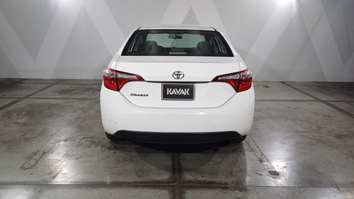 Toyota Corolla 1.8 Base At