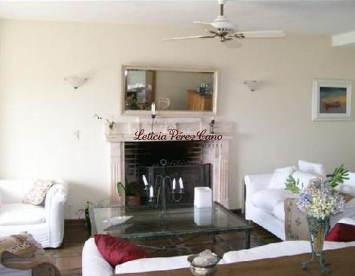 Imagen 4 de 13 de Casa En Montoya, 4 Dormitorios Con Vista Al Mar