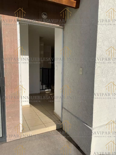 Excelente Casa En Punta Norte, Ciudad Del Sol, Santiago De Querétaro, Qro. Eo-01 (lcp/vc/250000)
