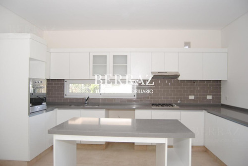 Casa Venta Ayres Plaza - Pilar