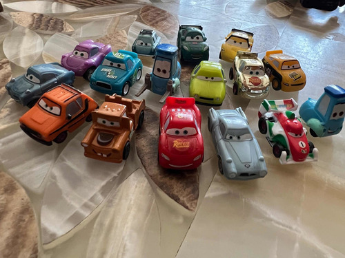 Pixar Cars Mini Carros Colección Original Disney Mcqueen