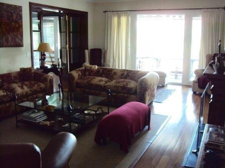 Imagen 6 de 28 de Casa Estilo Inglés - La Isla