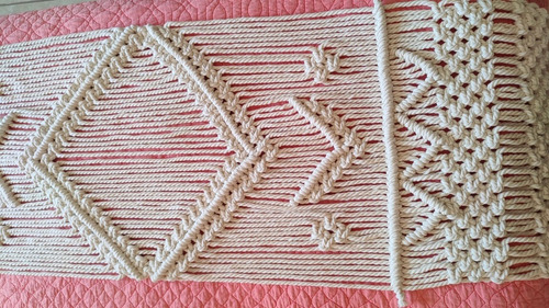 Camino De Mesa / Piecera Para Cama Tejido A Macramé