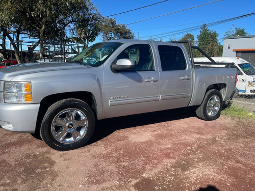 Chevrolet Cheyenne 5.3 2500 Crew Cab Ltz 4x4 Mt