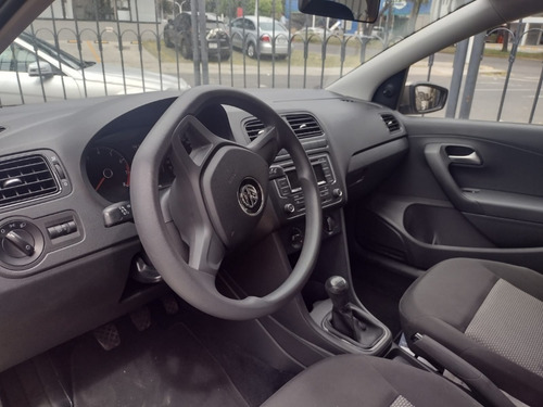 Imagen 4 de 15 de Volkswagen Vento Startline Std. 2018