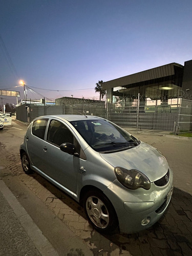 Byd F0