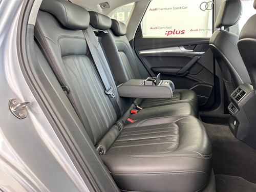 Audi Q5 2.0 L T Select Dsg