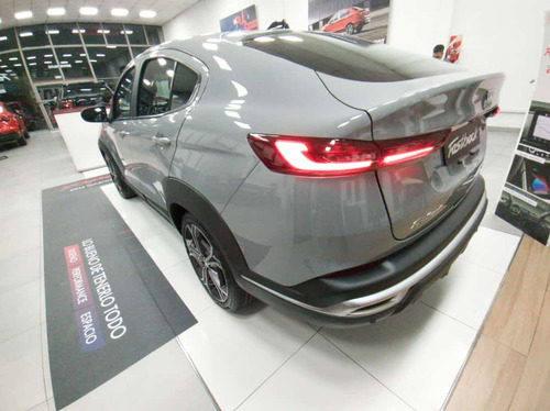 Fiat FASTBACK 1.3 T270 At6