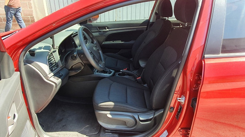 Imagen 10 de 15 de Hyundai Elantra 2017 - Xdkkxj