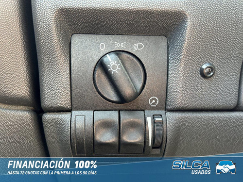 Chevrolet Corsa 2