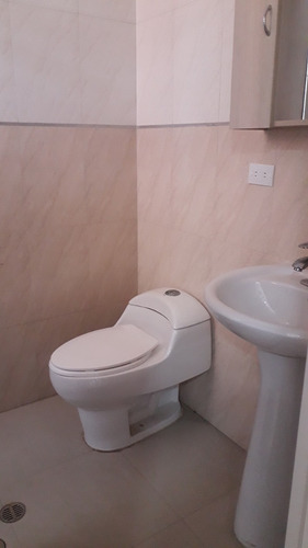 Imagen 28 de 30 de Se Vende Apartamento La Trigaleña Res. Barbara Palace Ata 680 04125067379 04244900499