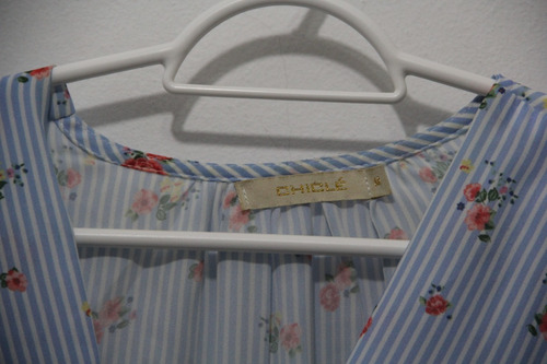 Blusa Chiclé Azul Com Flores
