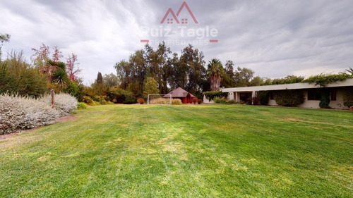 Imagen 2 de 30 de Venta De Maravillosa Casa En Chicureo.