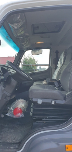 Mercedes Benz Accelo