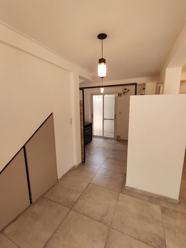 Imagen 4 de 12 de Calle 120 Entre 35 Y 36 - Ph 1 Dormitorio En La Plata