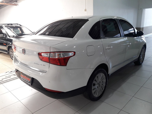 Fiat Grand Siena 1.6 Mpi Essence 16v Flex 4p Manual