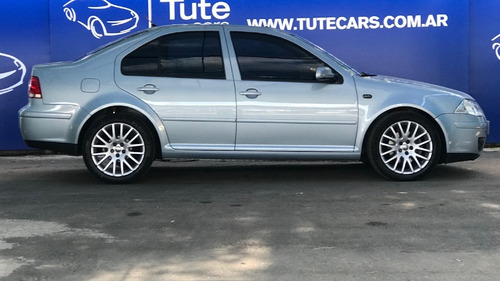 Volkswagen Bora 1.8t - Tute Cars Fernando