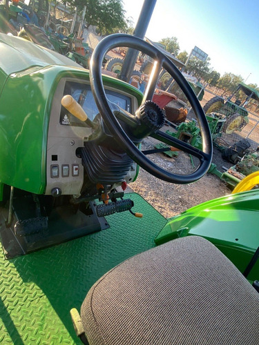 Imagen 13 de 14 de Tractor John Deere 6100 D