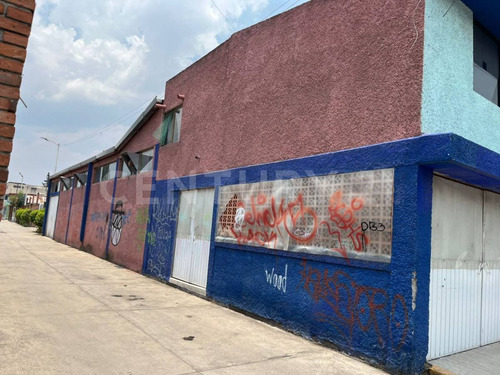 Renta De Local En Los Reyes, Tutltitlán, Estado De México.