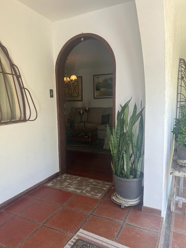 Best House Vende Hermosa Casa En Urbanización Las Guamas Los Teques