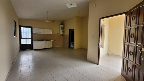 Oportunidad En La Falda, Casa De 3 Dormitorios