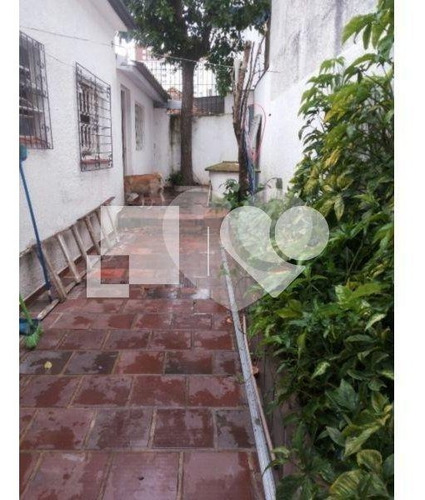 Imagem 2 de 10 de Ótima Casa, Dois Dormitórios, Living Amplo. Cidade Baixa. - Reo414692