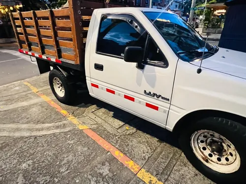 Chevrolet LUV 2.3 Std Tfr
