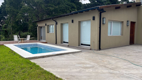Invierno En Sierra De Los Padres, Relax Y Naturaleza, Pileta Cubierta Climatizada, Frente Al Golf Club, Excelente Vista, Espectacular Casa María Del Carmen Alquiler Temporal. Mar Del Plata