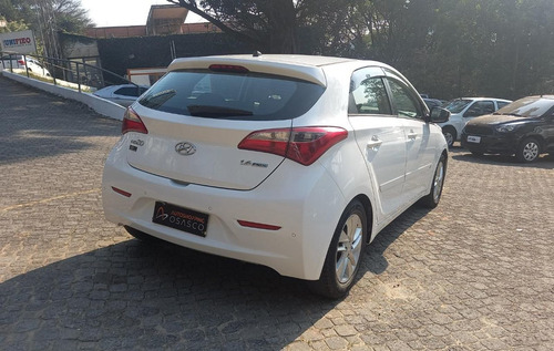 Imagem 4 de 6 de Hyundai Hb20 1.6 Premium 2013/2014