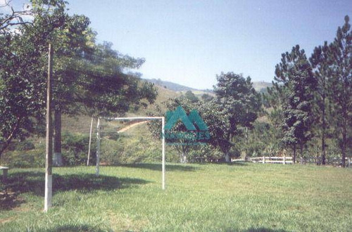 Imagem 8 de 19 de Chácara Em Monteiro Lobato Com Casa, Lago, Campinho De Futebol. - Ch0047