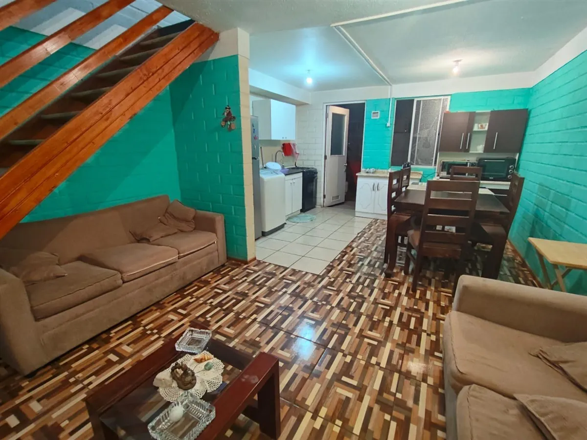 Imagen 2 de 16 de Venta Casa 2d 1b, Metro Tren Paine. Comisión Rebajada !!