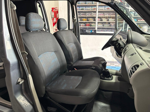 Renault Kangoo 1.6 2 Furgon Confort 5as Lc Cd
