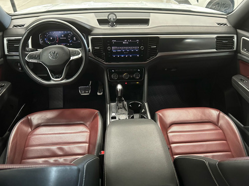 Volkswagen Cross Sport 3.6 Fsi V6 R-Line Auto 4Wd