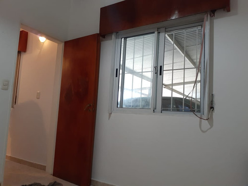 Ph De 2 Ambientes En Planta Baja