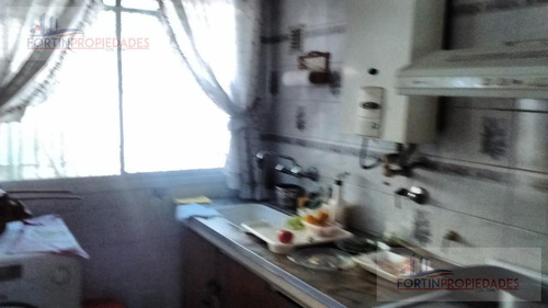 Imagen 13 de 17 de Venta Galpón / Casa - 30 E/ 41 Y 42 - La Plata