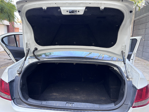 Peugeot 408 1.6 Allure Plus Hdi 115cv