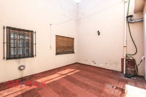 Casa 4 Ambientes Con Patio Quincho Terraza Piñeyro