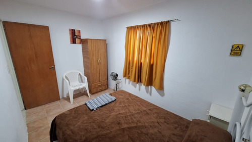 Venta De Alojamiento Turistico Con Casa Y Garaje En Playas Doradas Rio Negro