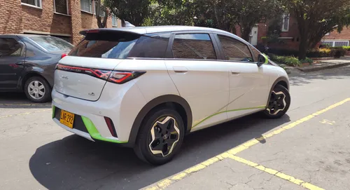 Byd Idolphin